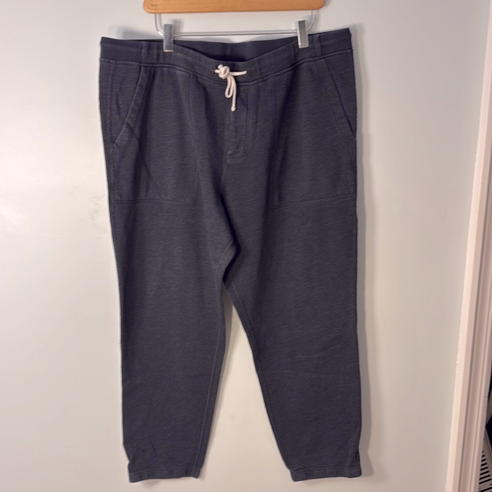 J Crew men’s navy blue heather sweatpants with white drawstring - Picture 1 of 5